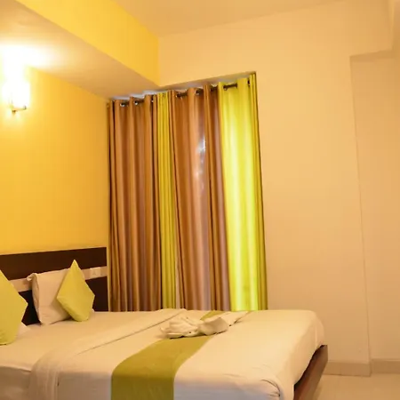 Hotel Acacia Yelahanka